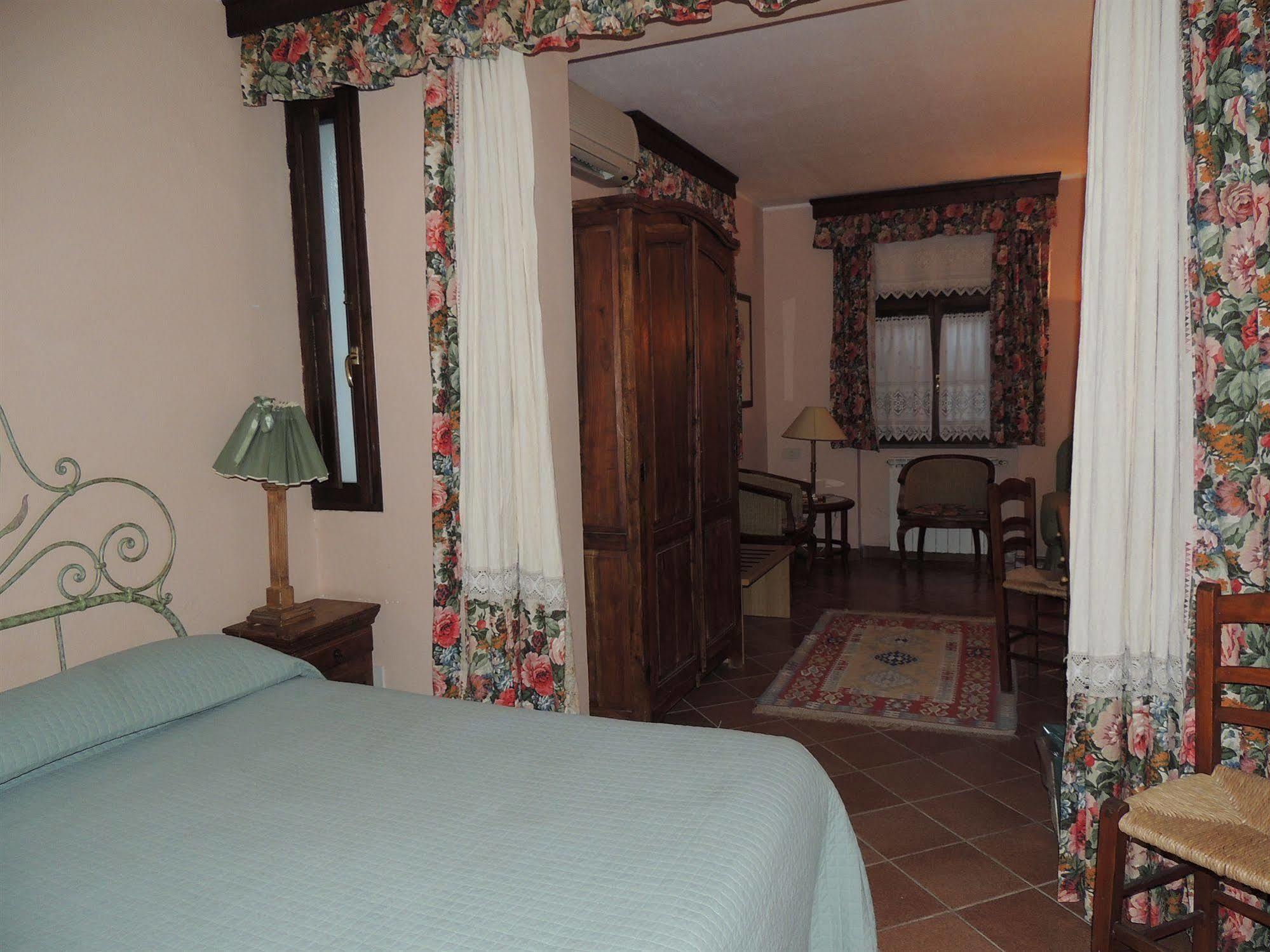 Villa Country Relais I Due Laghi Anguillara Sabazia Exterior foto
