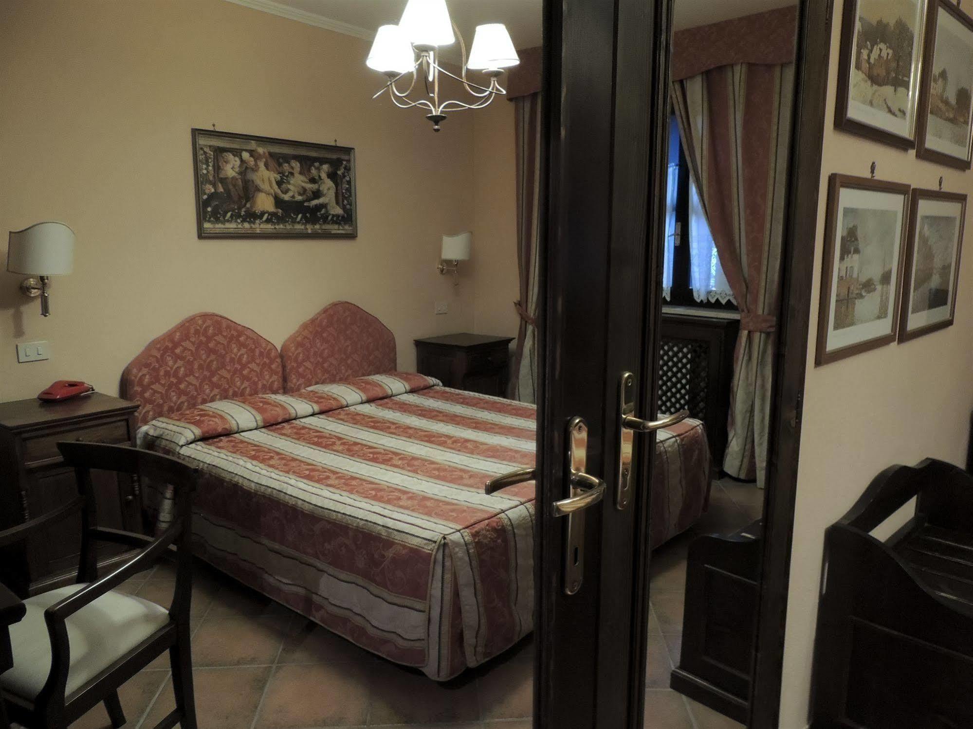 Villa Country Relais I Due Laghi Anguillara Sabazia Exterior foto